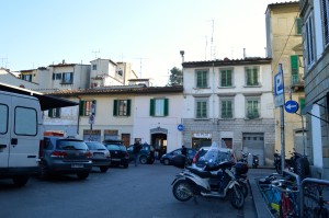 Piazza Ghiberti, where the Mercato di Sant'Ambrogio is located